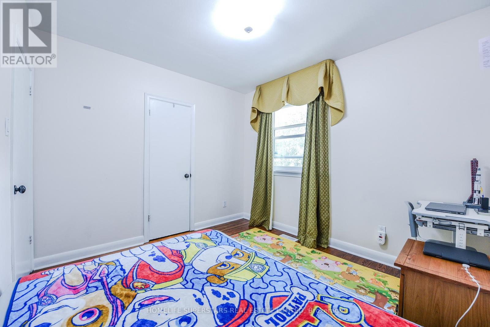 3987 Bloor Street W, Toronto, Ontario  M9B 1M2 - Photo 21 - W12378836