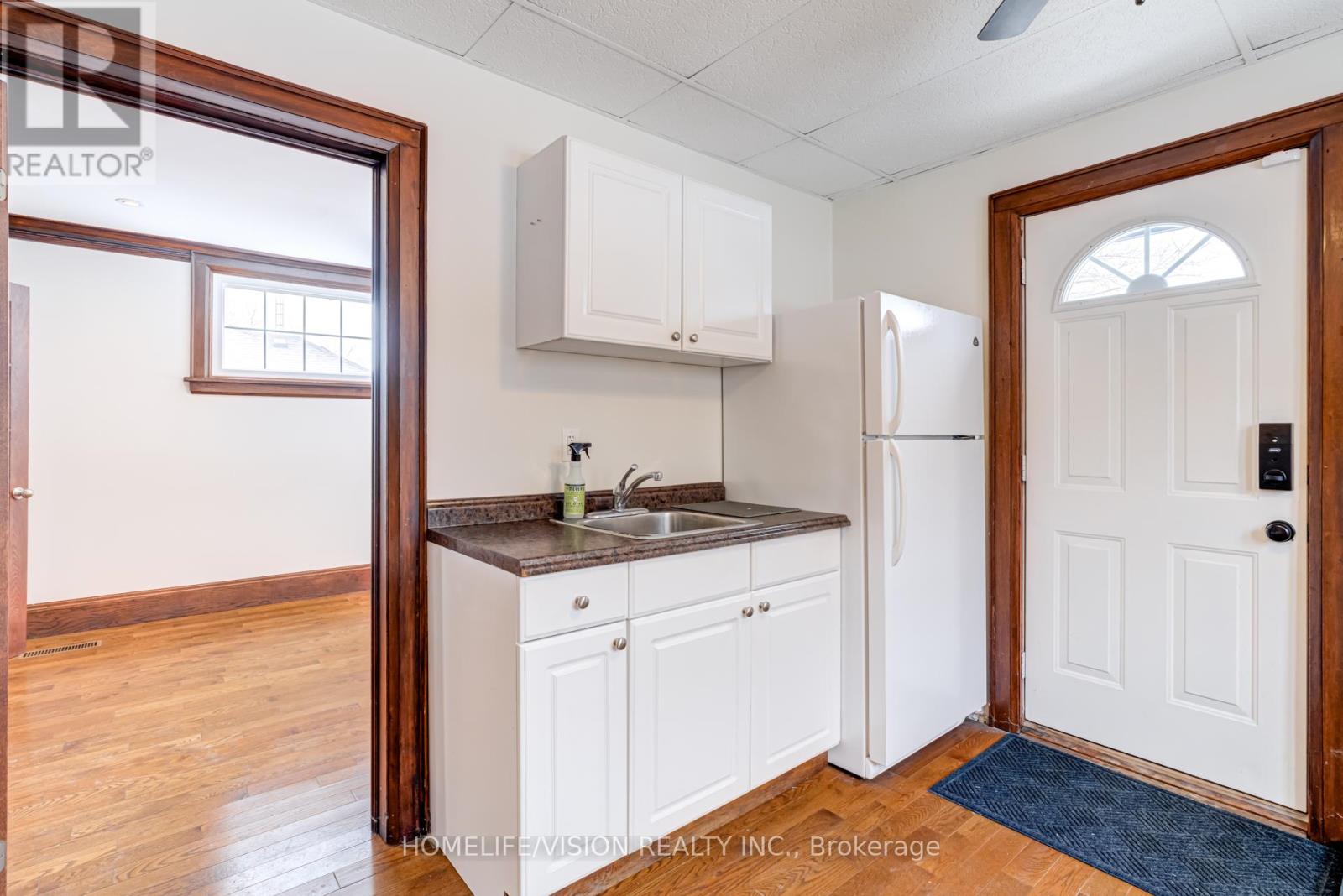 123 Mary Street E, Whitby, Ontario  L1N 2P3 - Photo 17 - E12572970