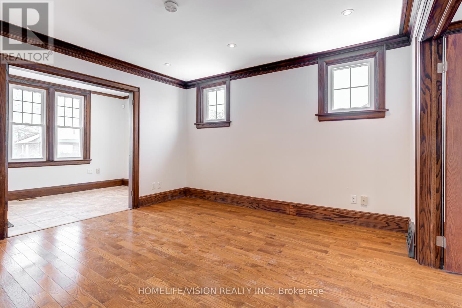 123 Mary Street E, Whitby, Ontario  L1N 2P3 - Photo 6 - E12572970