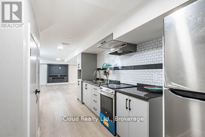 109 Kaitting Trail, Oakville, Ontario L6M 0T6 - Photo 37 - W12531894