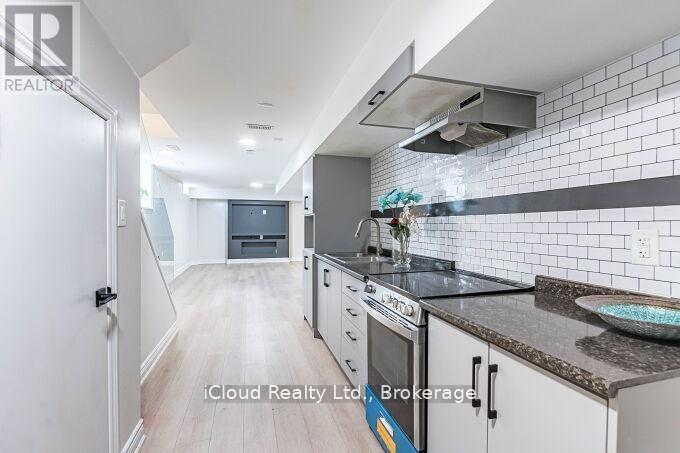 109 Kaitting Trail, Oakville, Ontario L6M 0T6 - Photo 38 - W12531894