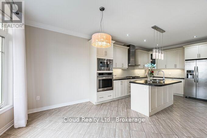 109 Kaitting Trail, Oakville, Ontario L6M 0T6 - Photo 14 - W12531894