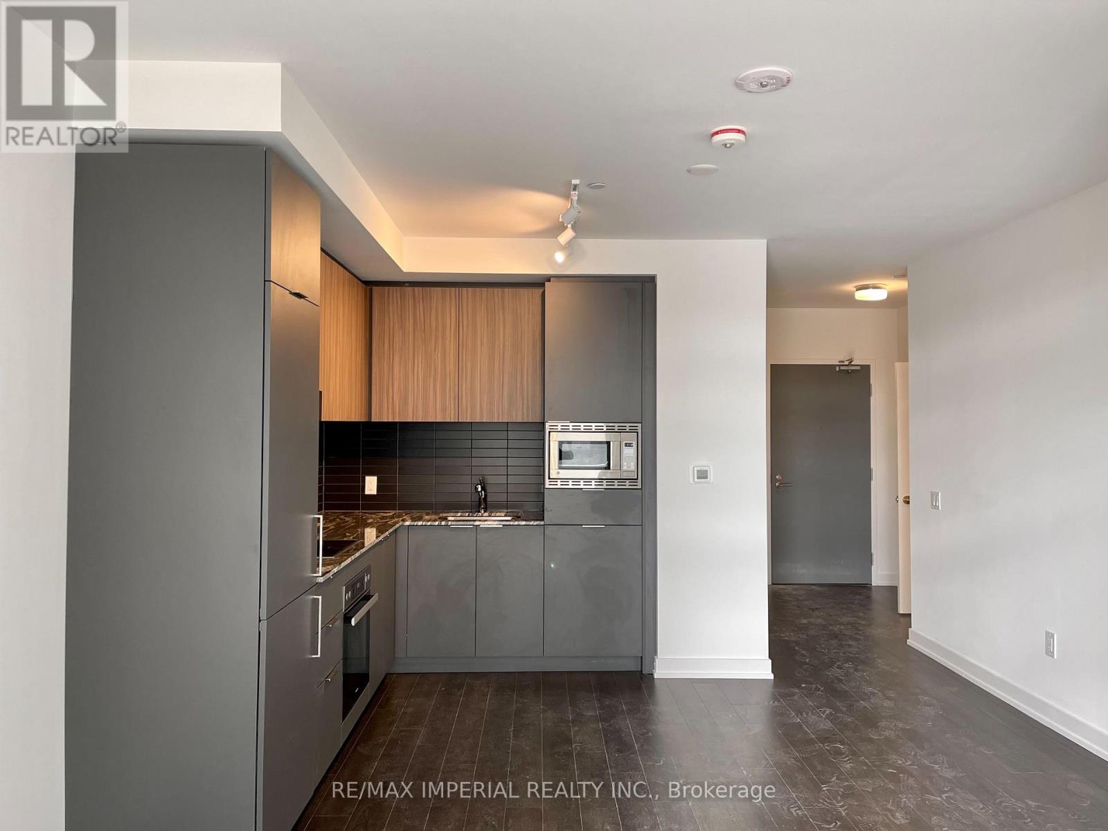 207 - 50 O'neill Road, Toronto, Ontario  M3C 0H1 - Photo 7 - C12569194