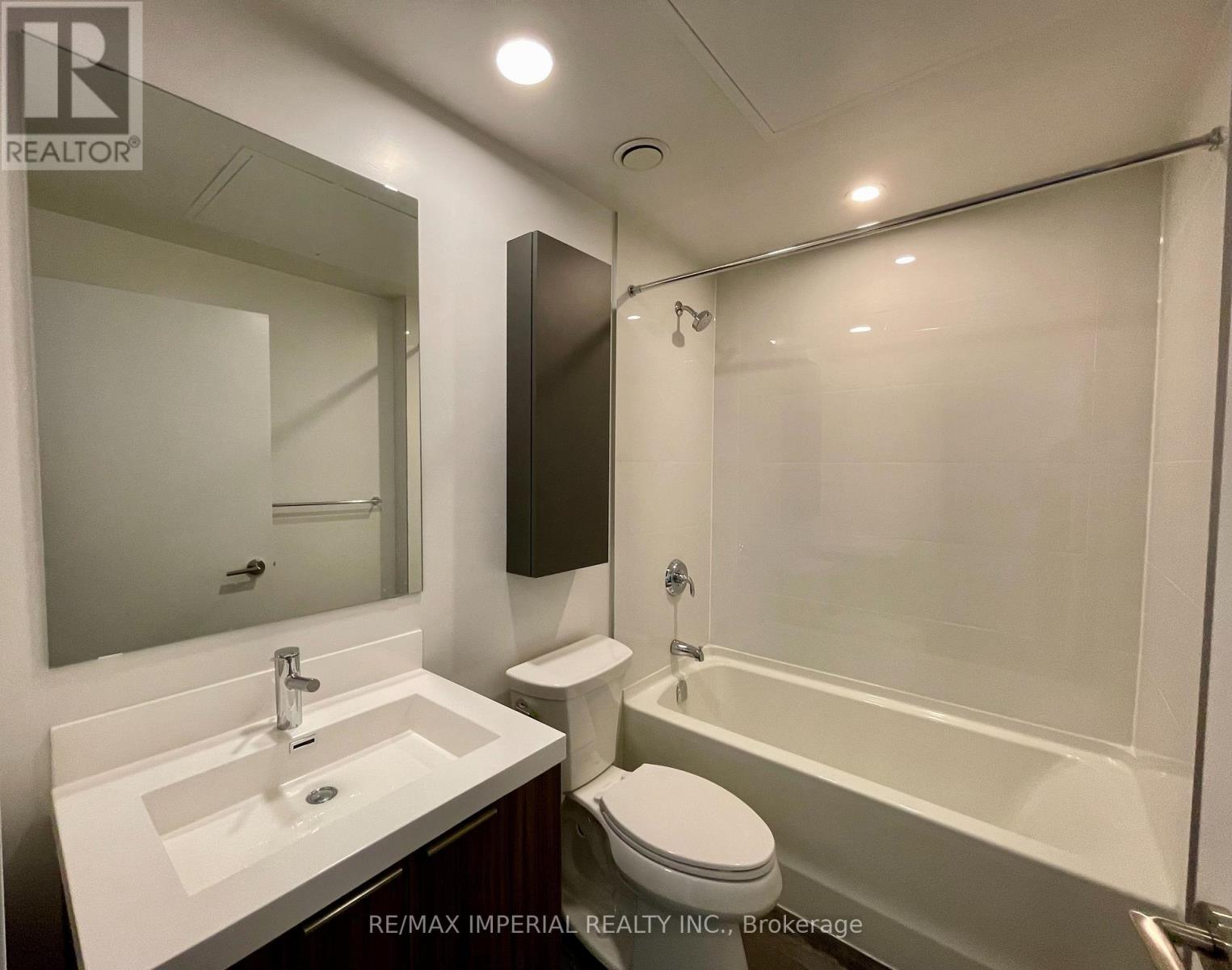 207 - 50 O'neill Road, Toronto, Ontario  M3C 0H1 - Photo 15 - C12569194