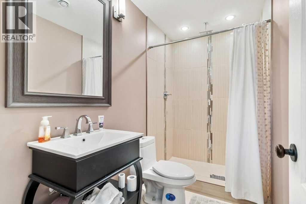 90 Larsen Crescent, Red Deer, Alberta  T4R 0J1 - Photo 22 - A2261323