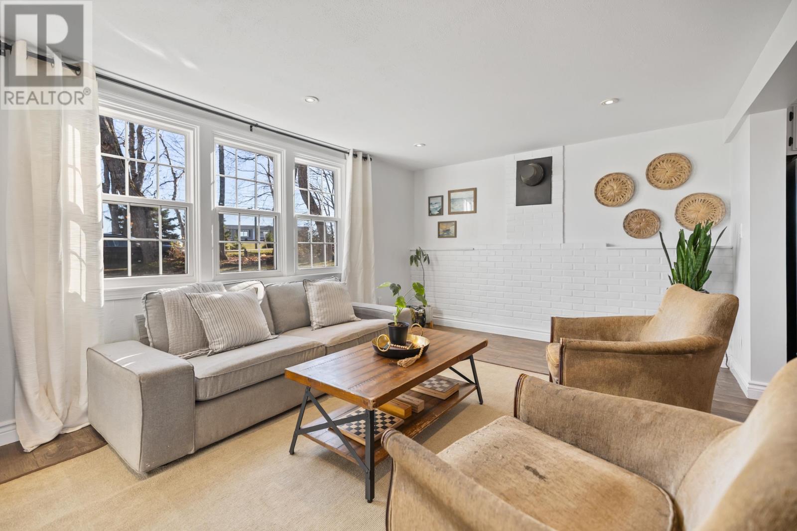 636 Colville Road, North Wiltshire, Prince Edward Island  C0A 1Y0 - Photo 10 - 202528488