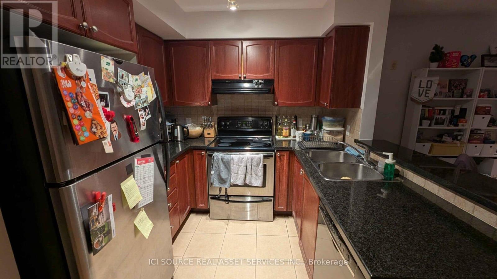 408 - 3840 Bathurst Street, Toronto, Ontario  M3H 6C6 - Photo 2 - C12494570