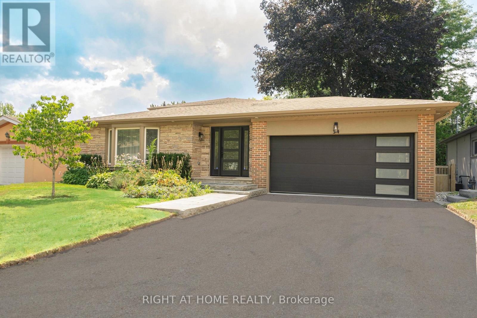 34 WILDROSE CRESCENT, Markham, Ontario