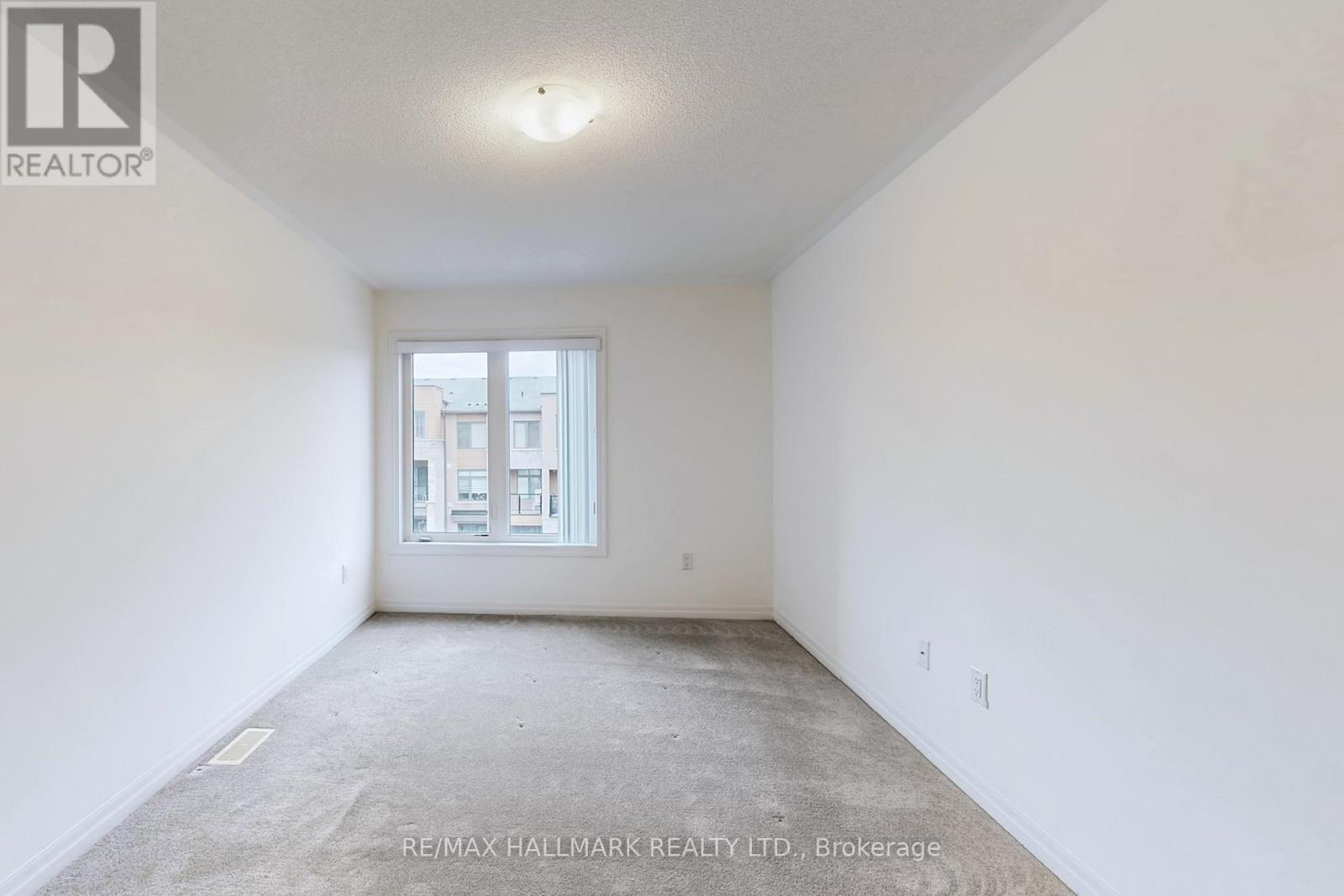 106 Bravo Lane, Newmarket, Ontario  L3X 0L3 - Photo 22 - N12572876