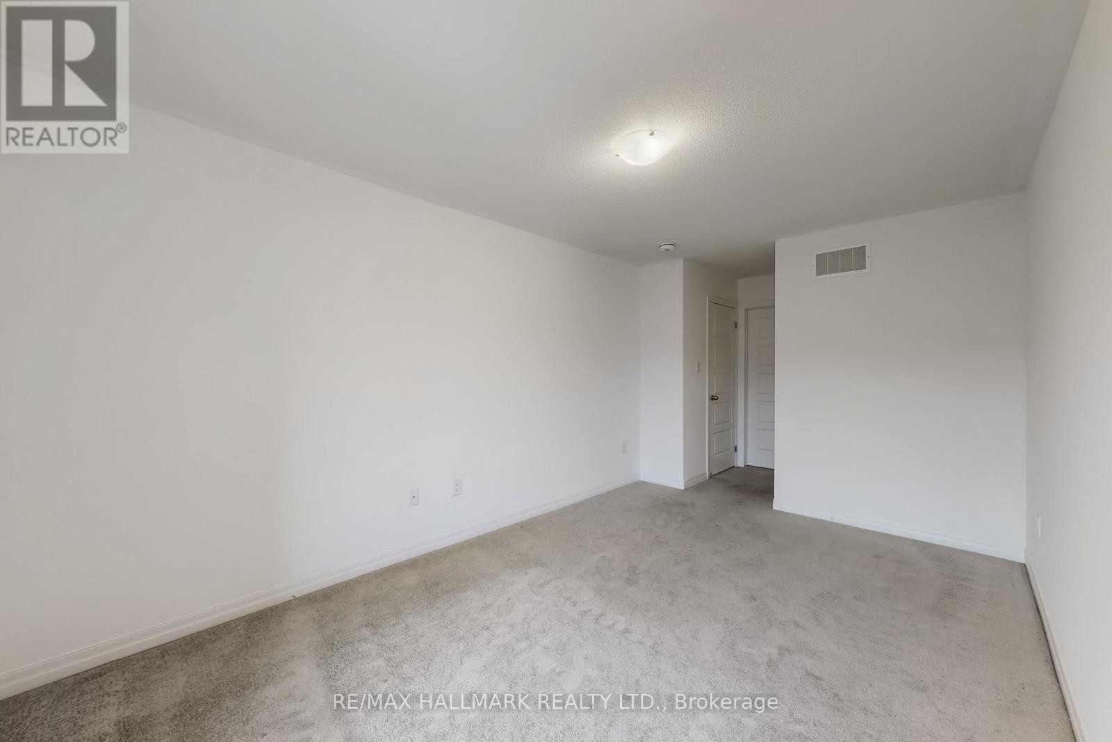 106 Bravo Lane, Newmarket, Ontario  L3X 0L3 - Photo 24 - N12572876