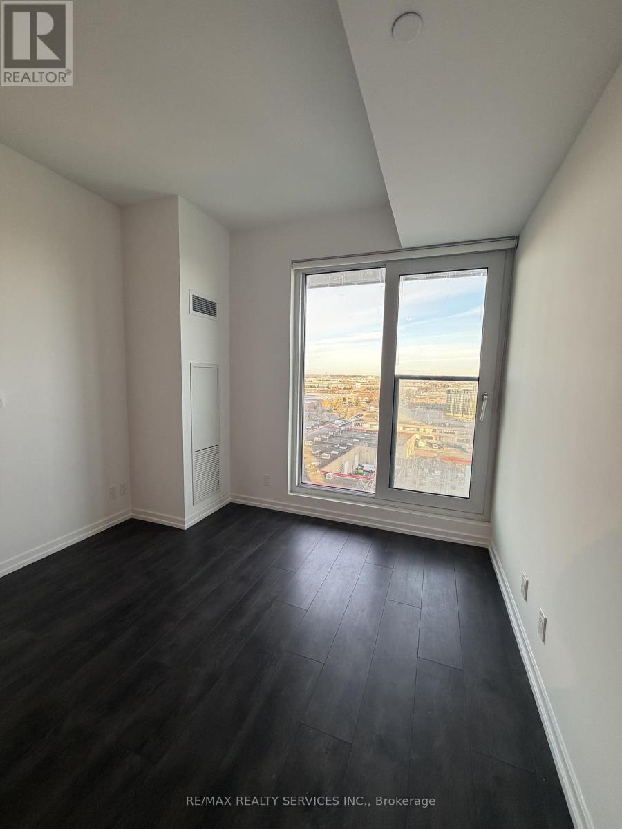 902 - 1000 Portage Parkway, Vaughan, Ontario  L4K 0L1 - Photo 5 - N12572940