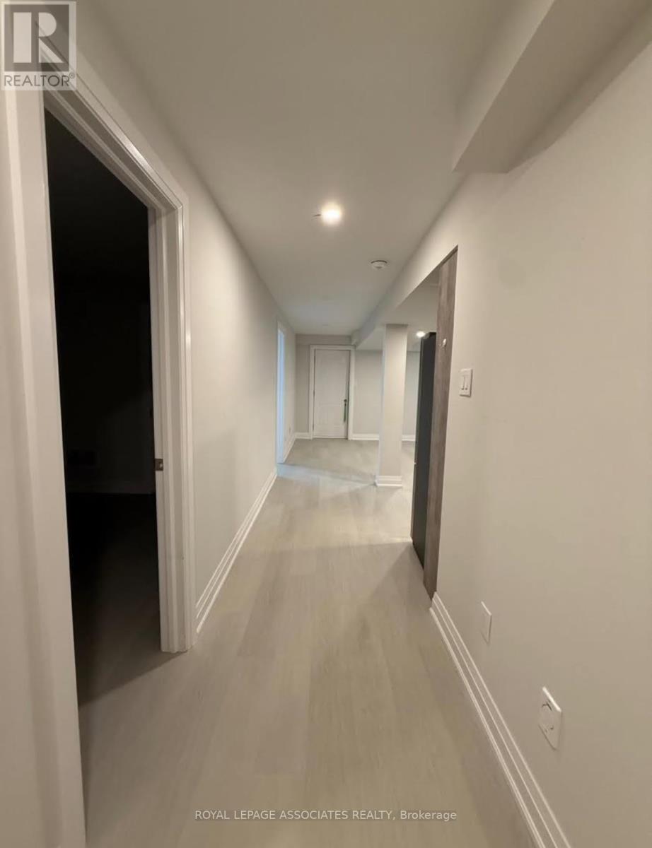 Basement - 45 John Street W, Bradford West Gwillimbury, Ontario  L3Z 0J1 - Photo 4 - N12572946