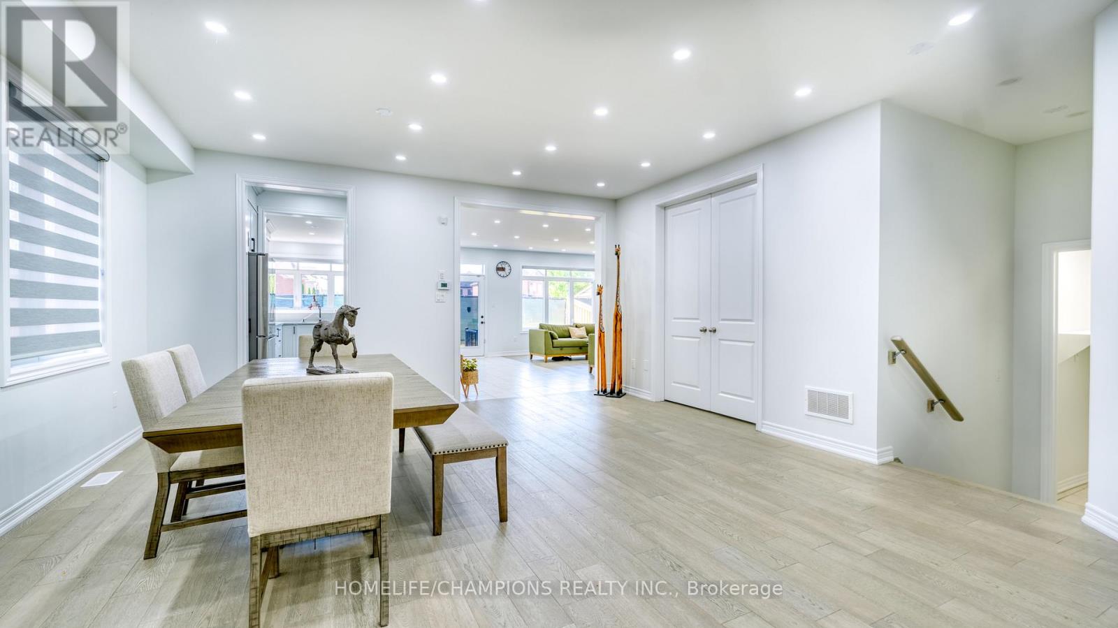 148 Wesmina Avenue, Whitchurch-Stouffville, Ontario  L4A 4W5 - Photo 11 - N12572972