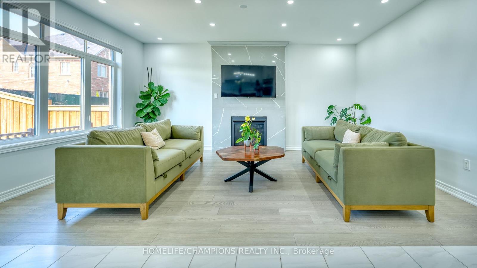 148 Wesmina Avenue, Whitchurch-Stouffville, Ontario  L4A 4W5 - Photo 15 - N12572972