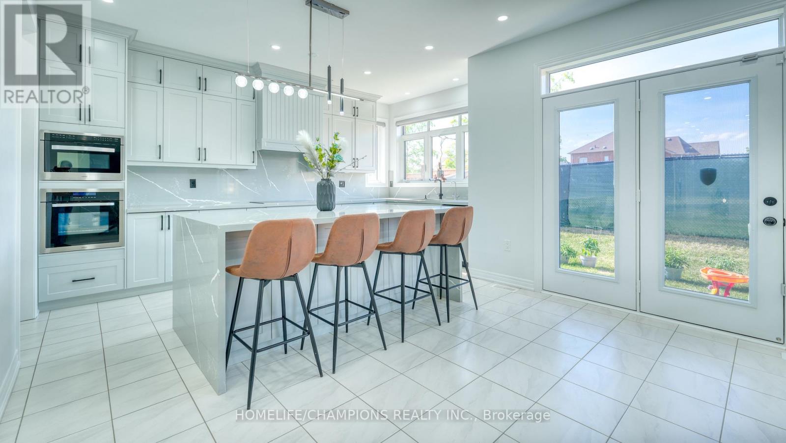 148 Wesmina Avenue, Whitchurch-Stouffville, Ontario  L4A 4W5 - Photo 18 - N12572972