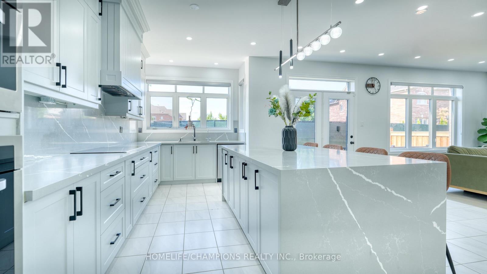 148 Wesmina Avenue, Whitchurch-Stouffville, Ontario  L4A 4W5 - Photo 23 - N12572972