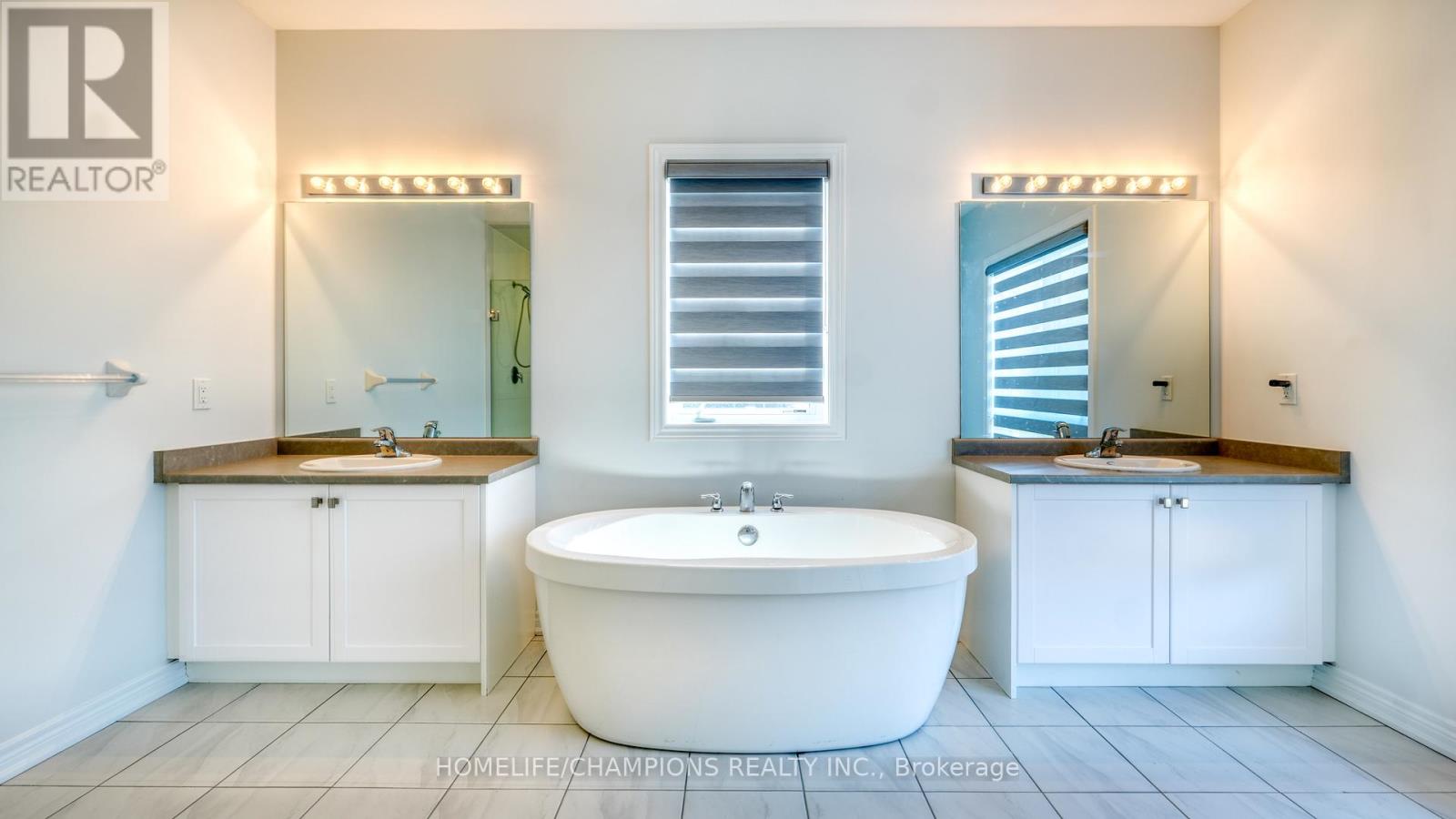 148 Wesmina Avenue, Whitchurch-Stouffville, Ontario  L4A 4W5 - Photo 31 - N12572972