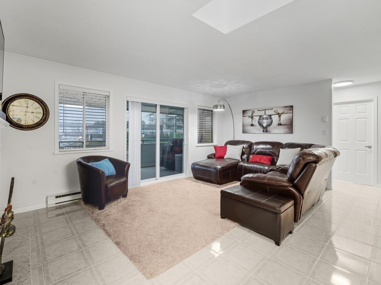 402 19645 64 Avenue, Langley, British Columbia  V2Y 1L2 - Photo 11 - R3069677