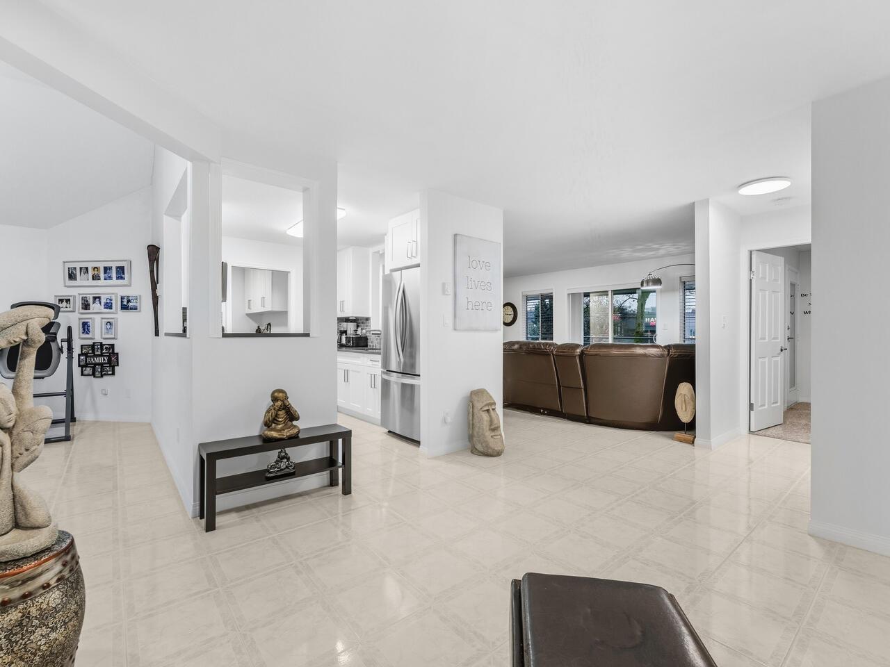 402 19645 64 Avenue, Langley, British Columbia  V2Y 1L2 - Photo 9 - R3069677