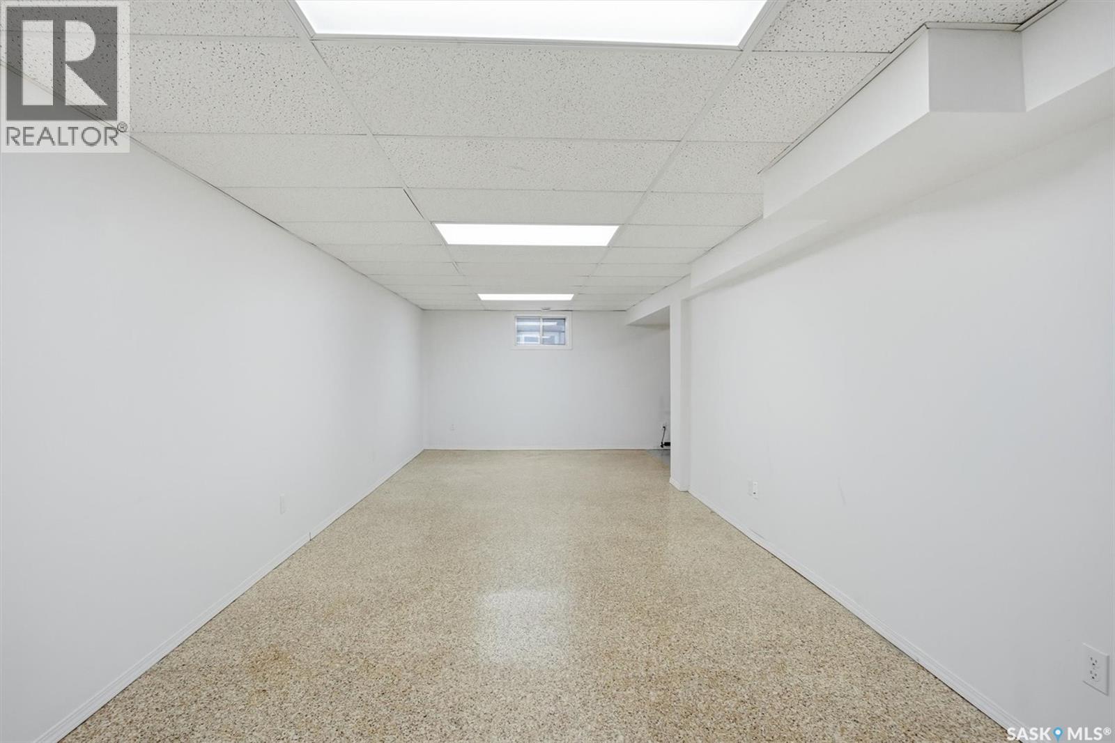 2126 William Avenue, Saskatoon, Saskatchewan  S7J 1A5 - Photo 27 - SK024633