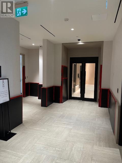 4202 - 4015 The Exchange Street, Mississauga, Ontario L5B 0N9 - Photo 9 - W12572554