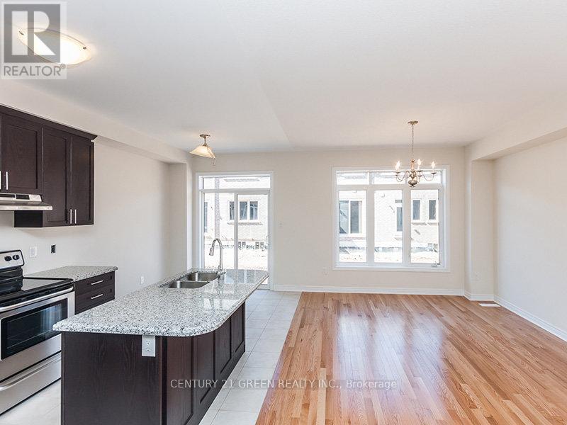 119 Orchardcroft Road, Oakville, Ontario  L6H 0M5 - Photo 3 - W12572788