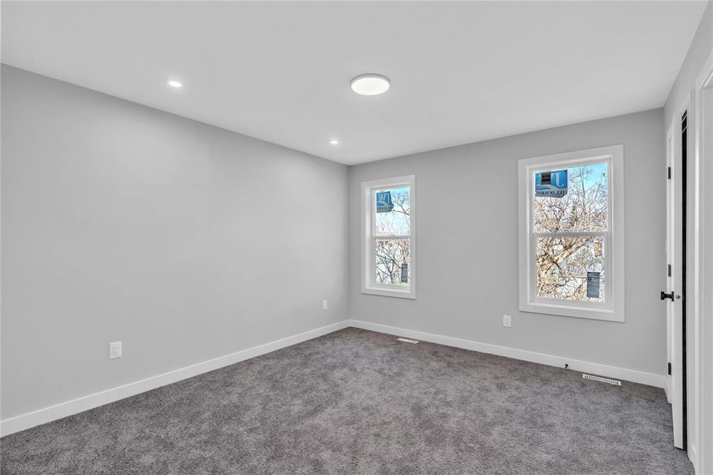 571 Burrows Avenue, Winnipeg, Manitoba  R2W 2A5 - Photo 20 - 202528404