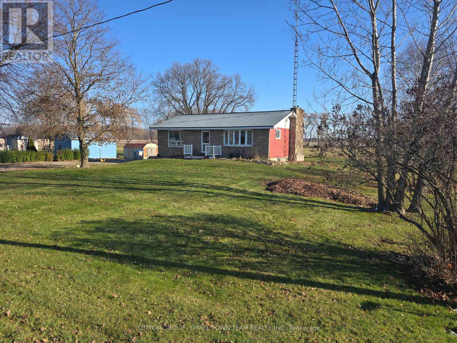 69228 Corbett Line, South Huron, Ontario N0M 1N0 - Photo 35 - X12533254