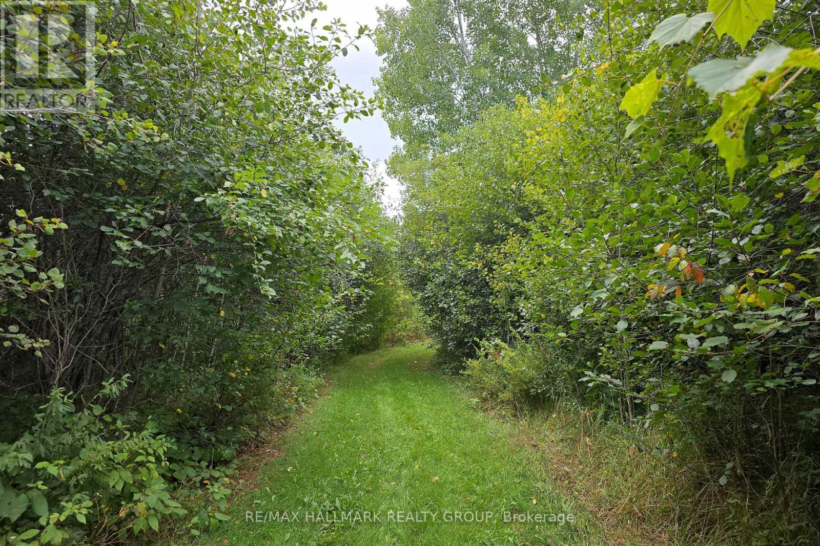 00 Upper Dwyer Hill Road, Ottawa, Ontario  K0A 1B0 - Photo 33 - X12296767