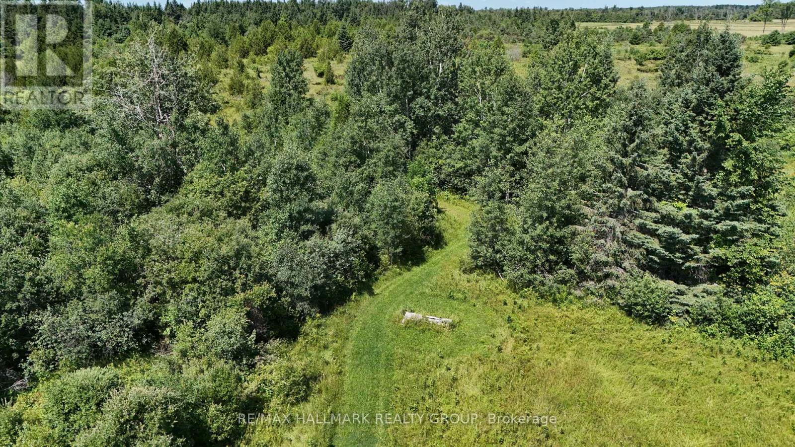 00 Upper Dwyer Hill Road, Ottawa, Ontario  K0A 1B0 - Photo 22 - X12296767