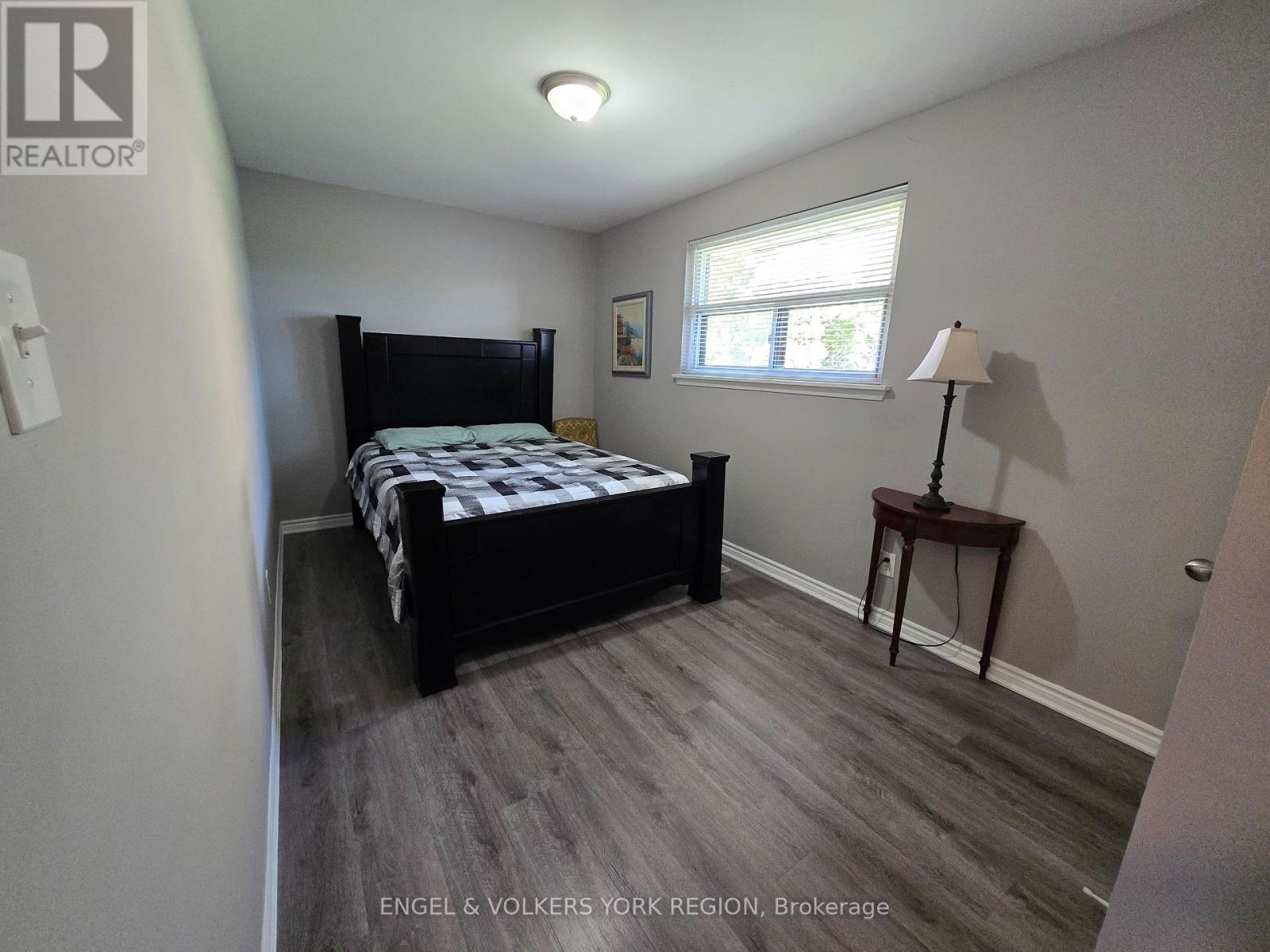 A - 18 Elrose Road W, Brampton, Ontario  L6T 2C2 - Photo 10 - W12572894