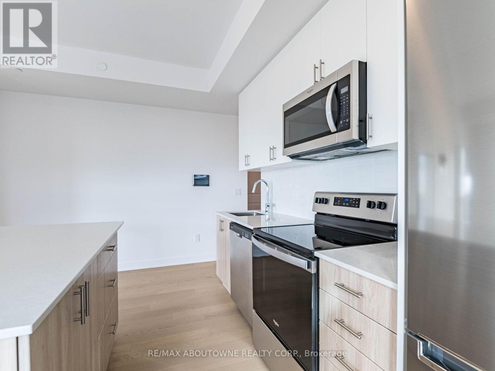 1602 - 3240 William Colston Avenue, Oakville, Ontario  L6H 8C8 - Photo 16 - W12572916