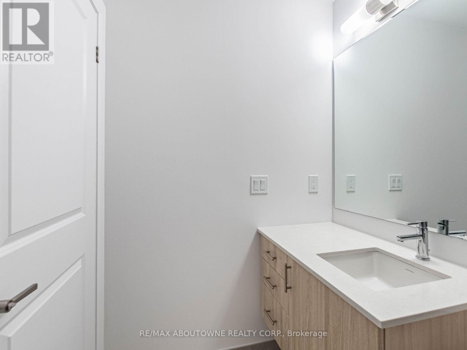 1602 - 3240 William Colston Avenue, Oakville, Ontario  L6H 8C8 - Photo 34 - W12572916