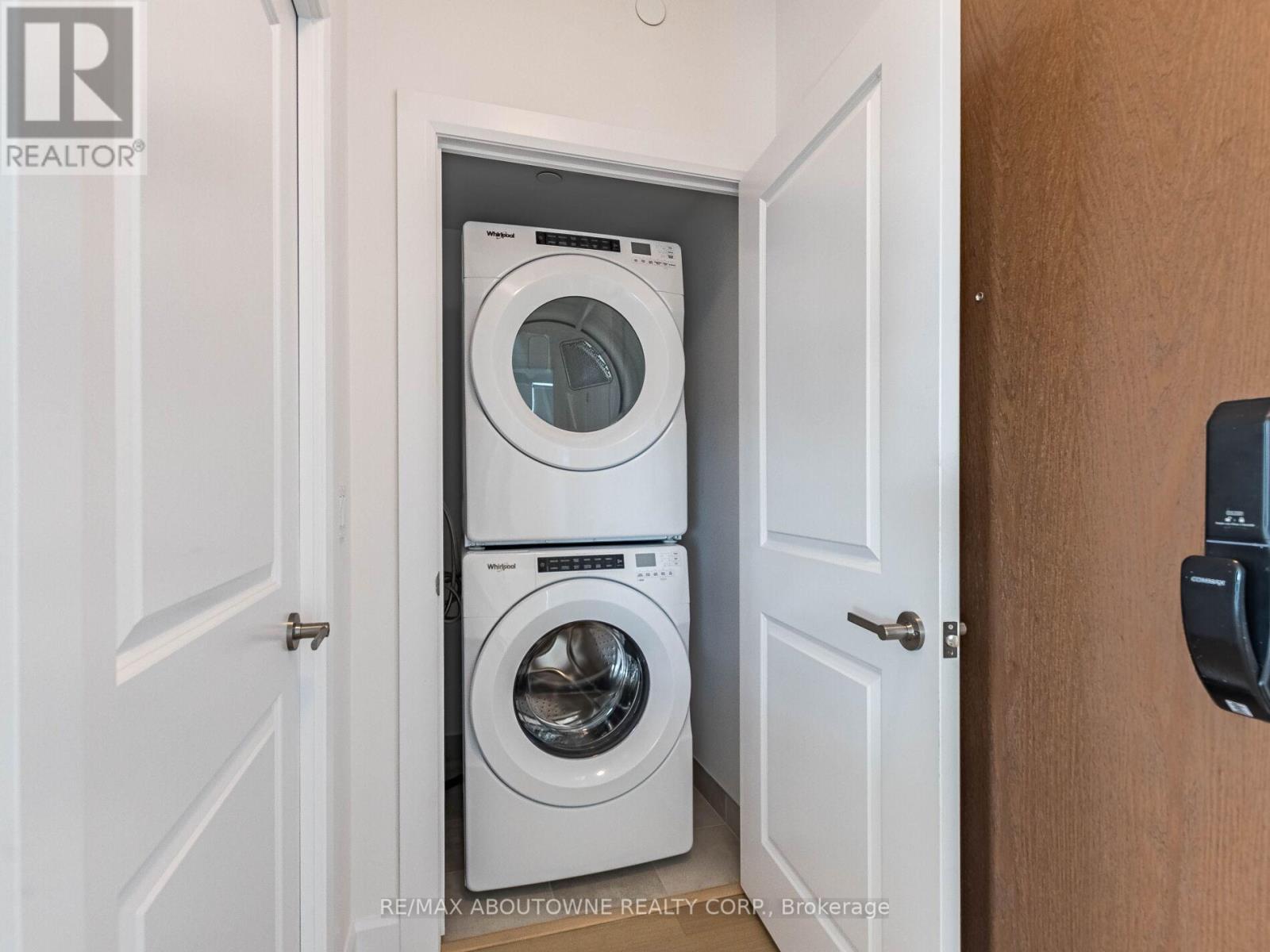 1602 - 3240 William Colston Avenue, Oakville, Ontario  L6H 8C8 - Photo 35 - W12572916