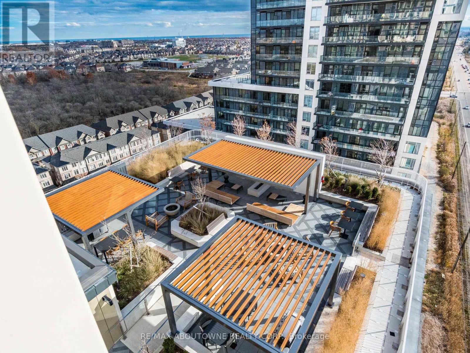 1602 - 3240 William Colston Avenue, Oakville, Ontario  L6H 8C8 - Photo 40 - W12572916