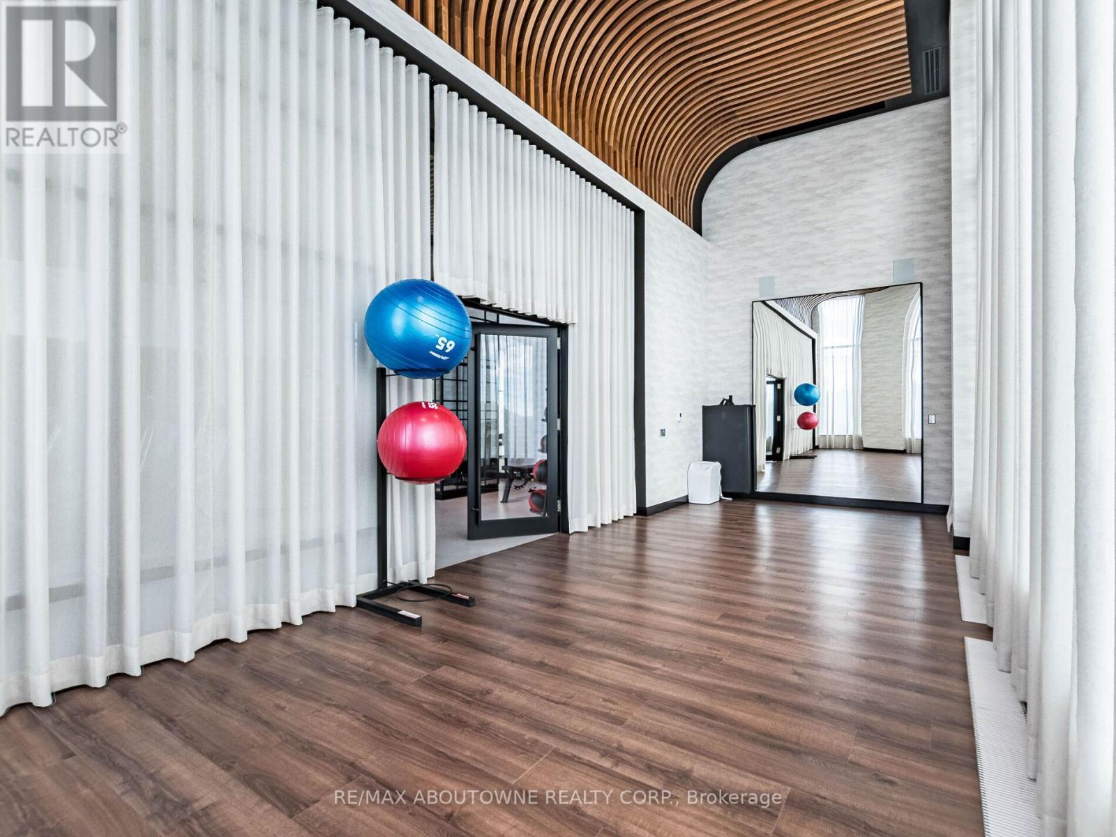 1602 - 3240 William Colston Avenue, Oakville, Ontario  L6H 8C8 - Photo 48 - W12572916