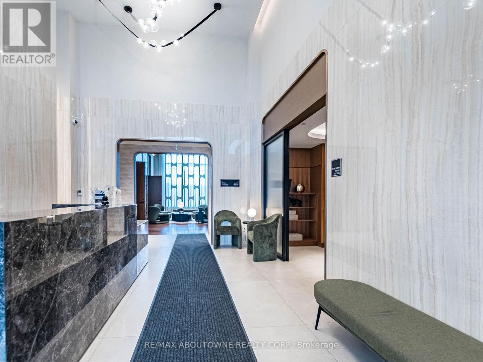 1602 - 3240 William Colston Avenue, Oakville, Ontario  L6H 8C8 - Photo 5 - W12572916