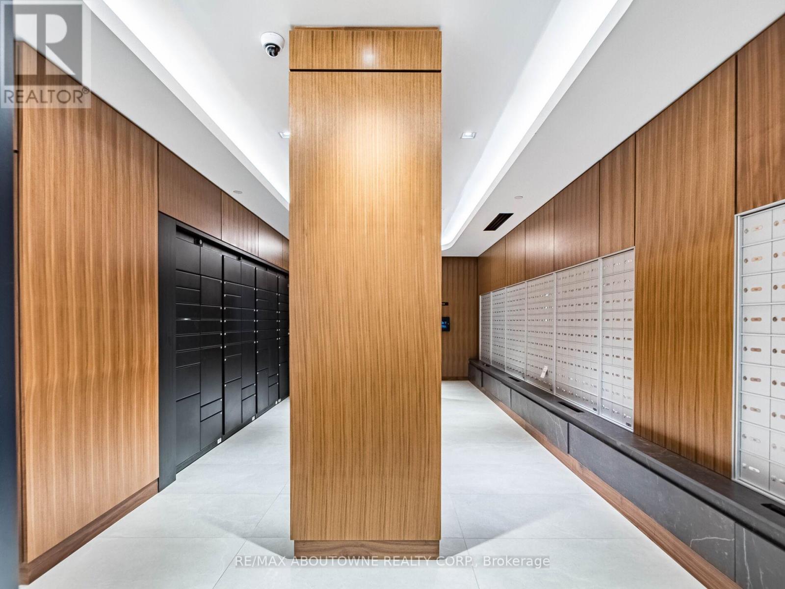 1602 - 3240 William Colston Avenue, Oakville, Ontario  L6H 8C8 - Photo 7 - W12572916