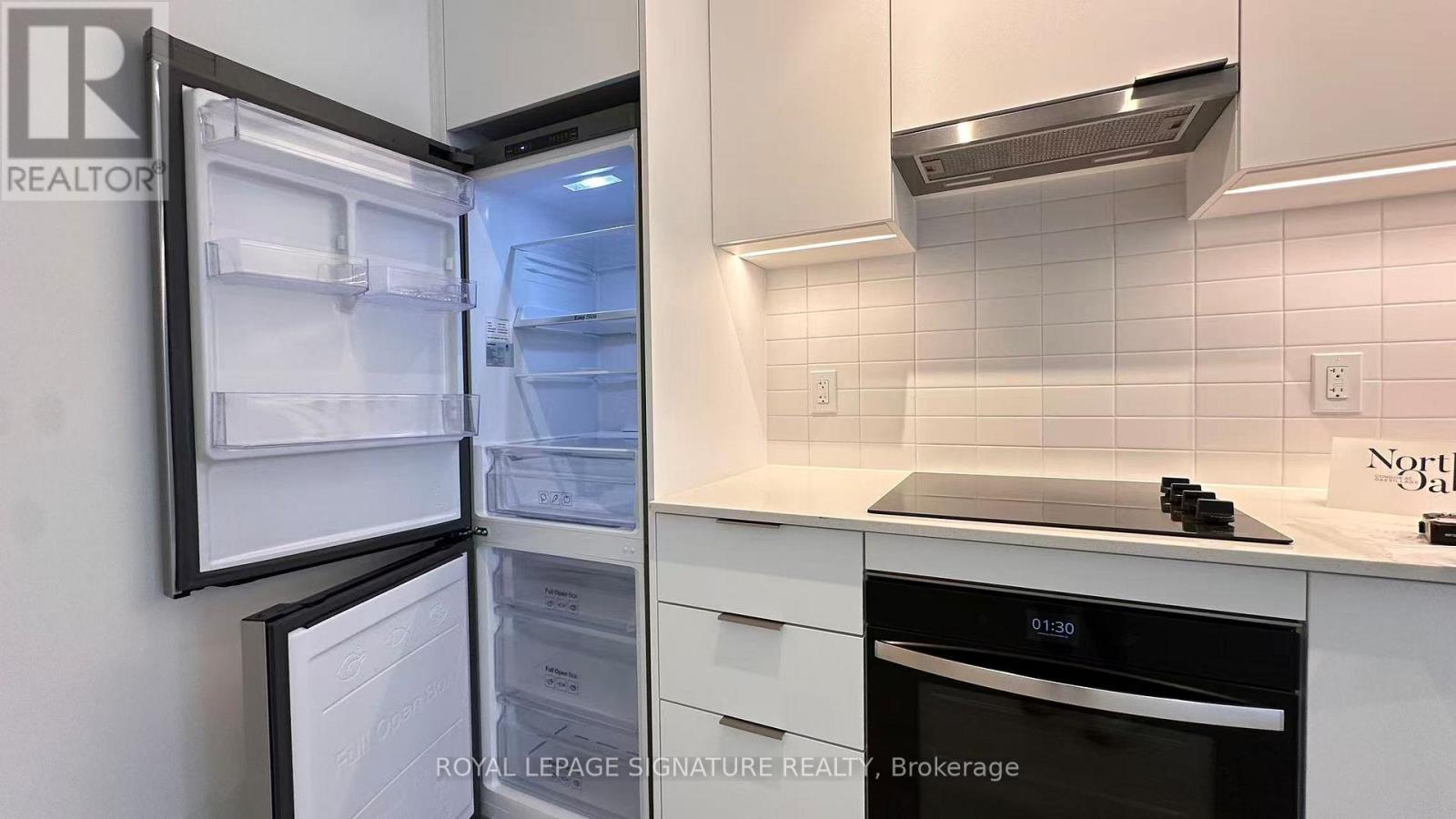 1310 - 3071 Trafalgar Road, Oakville, Ontario  L6H 8C6 - Photo 10 - W12572938