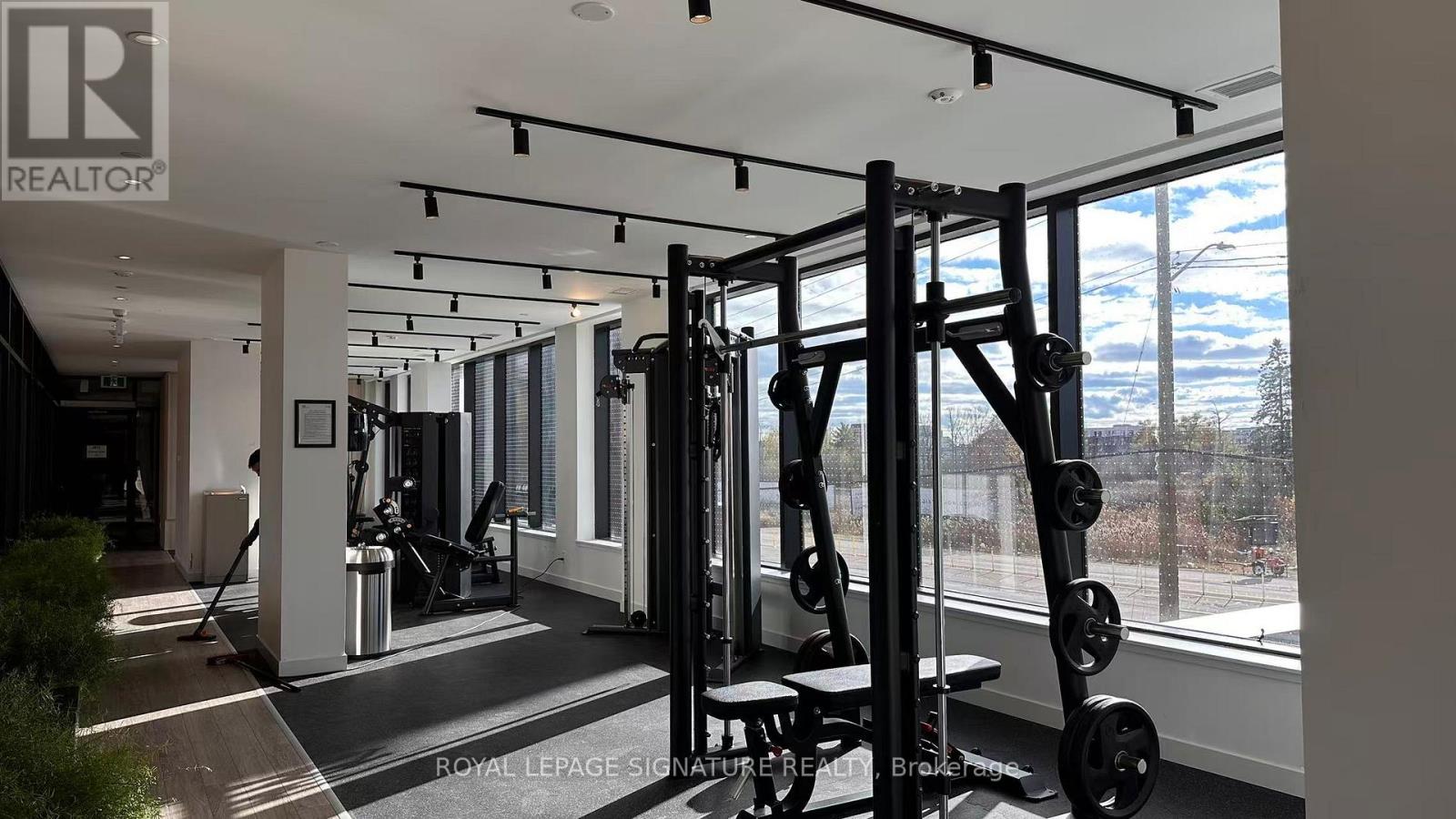 1310 - 3071 Trafalgar Road, Oakville, Ontario  L6H 8C6 - Photo 7 - W12572938