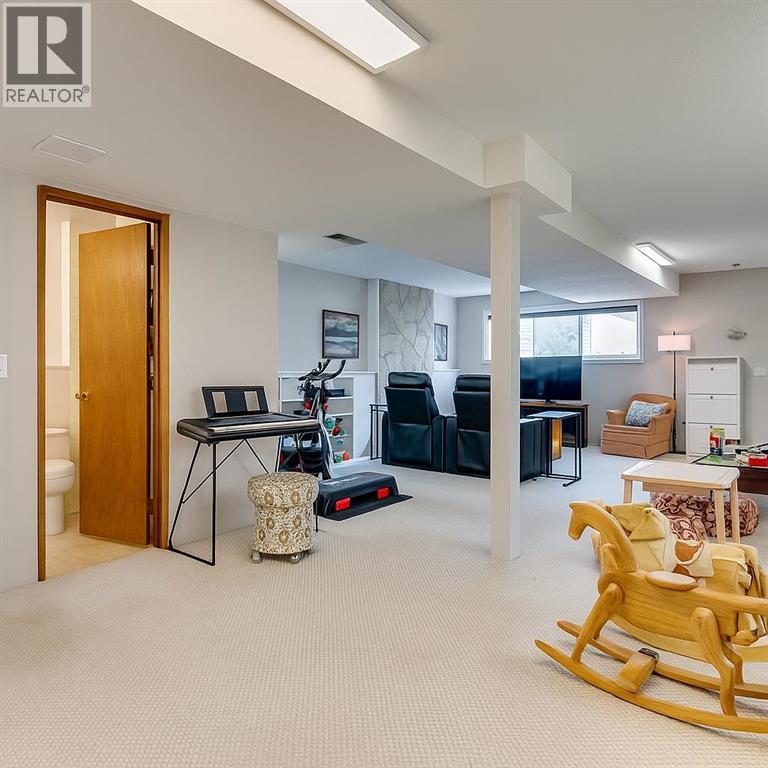 24 Millcrest Road Sw, Calgary, Alberta  T2Y 2K9 - Photo 19 - A2244164