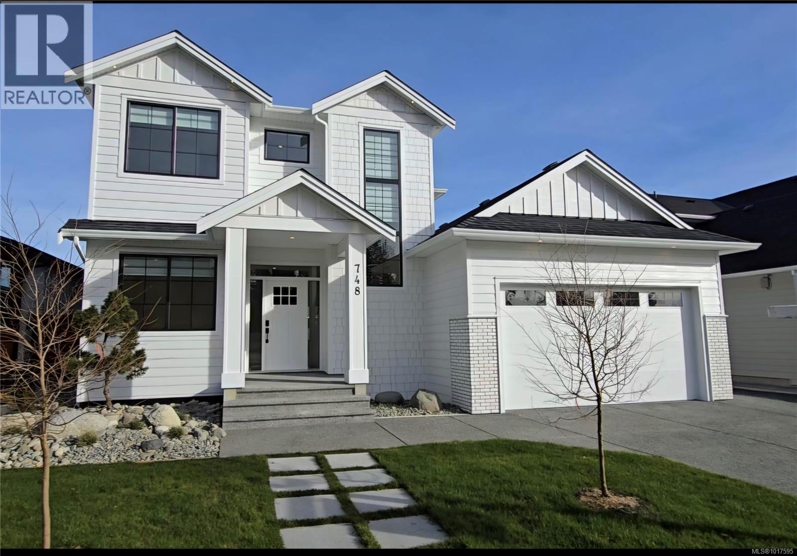 748 Beaver Creek Blvd, Campbell River, British Columbia  V9H 0G4 - Photo 1 - 1017595