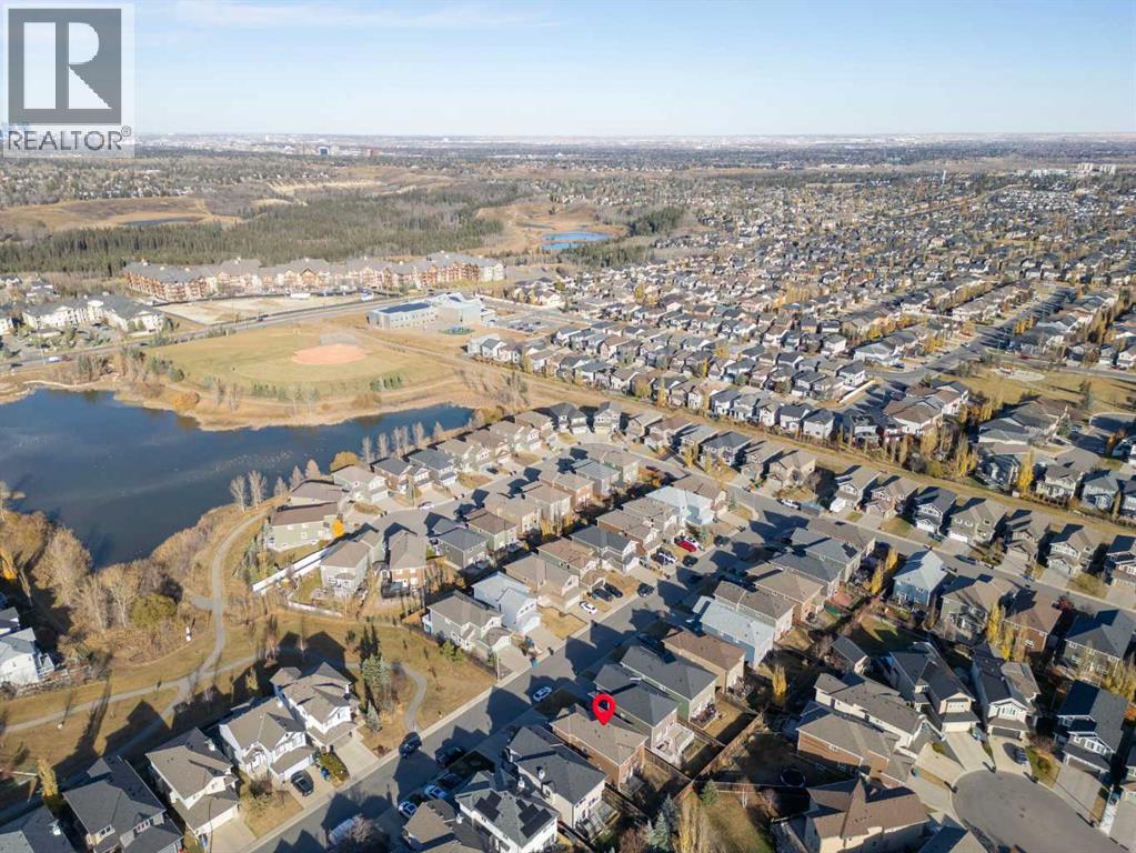 105 Everhollow Rise Sw, Calgary, Alberta  T2Y 0B1 - Photo 3 - A2267046