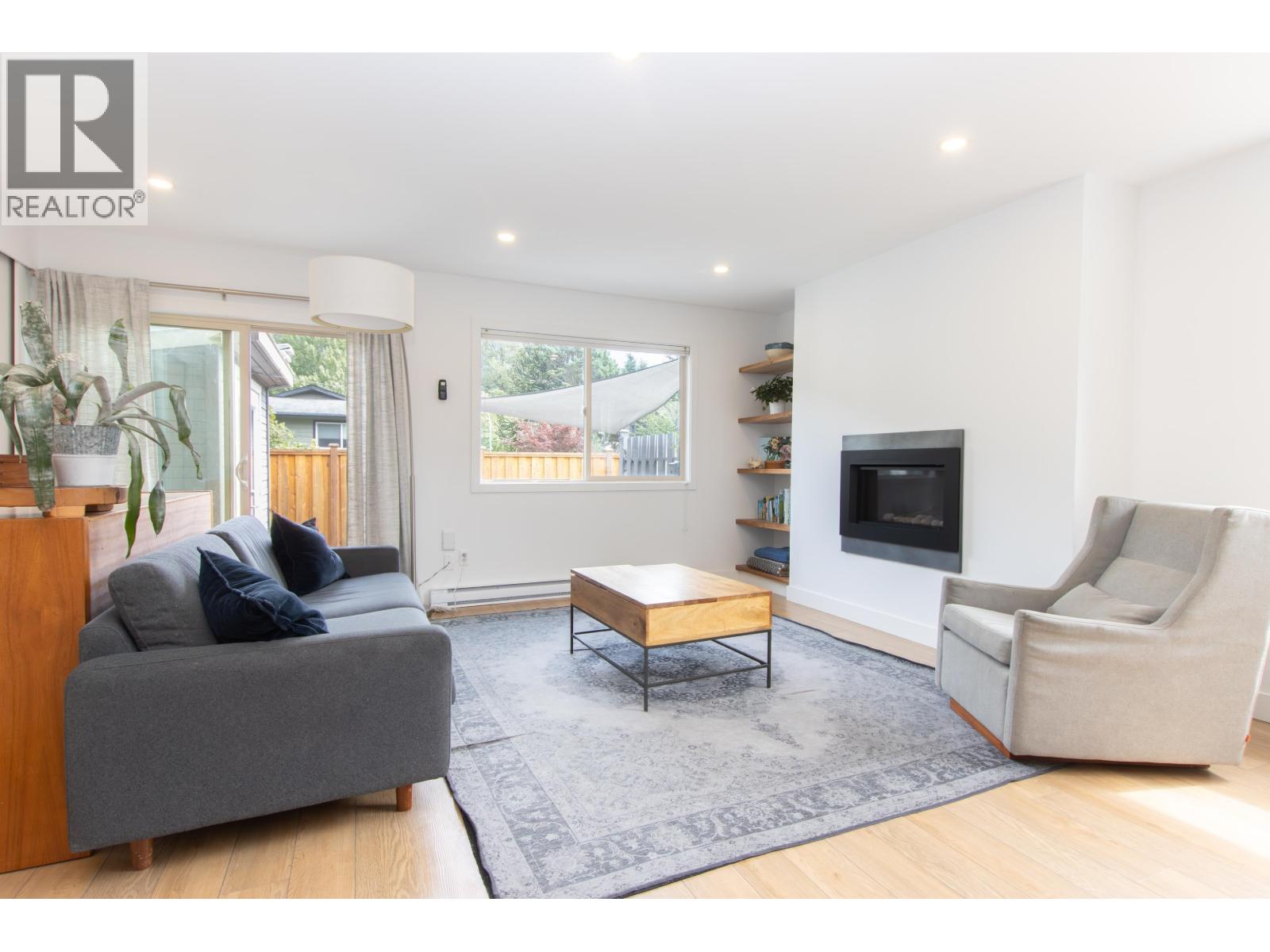 10 41450 Government Road, Brackendale, British Columbia  V0N 1H0 - Photo 2 - R3069583