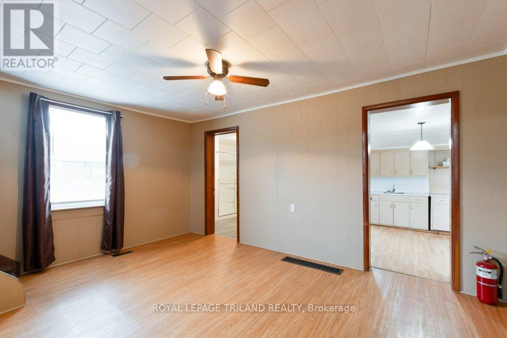 17 Jonas Street, St. Thomas, Ontario  N5R 2X7 - Photo 11 - X12573016