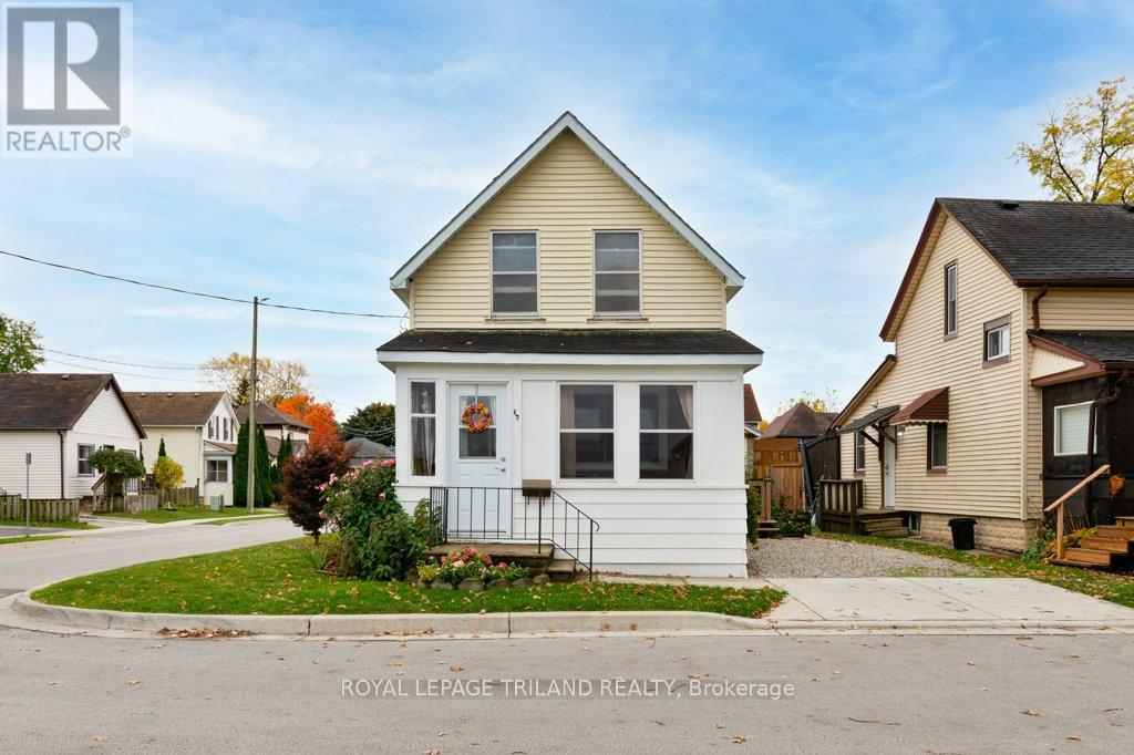 17 Jonas Street, St. Thomas, Ontario  N5R 2X7 - Photo 2 - X12573016