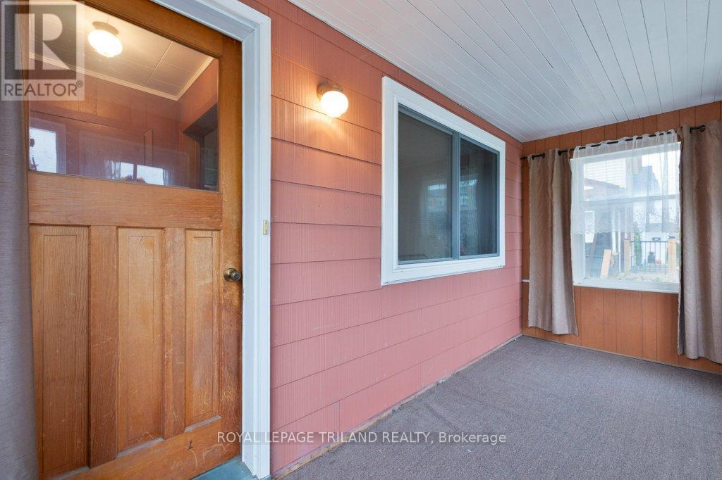 17 Jonas Street, St. Thomas, Ontario  N5R 2X7 - Photo 5 - X12573016