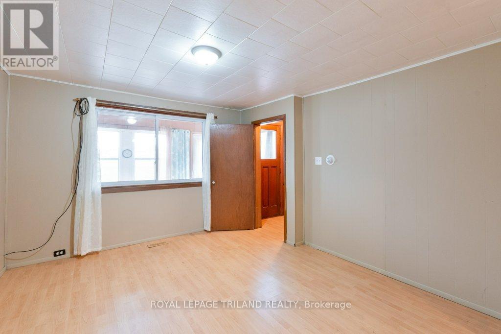 17 Jonas Street, St. Thomas, Ontario  N5R 2X7 - Photo 8 - X12573016