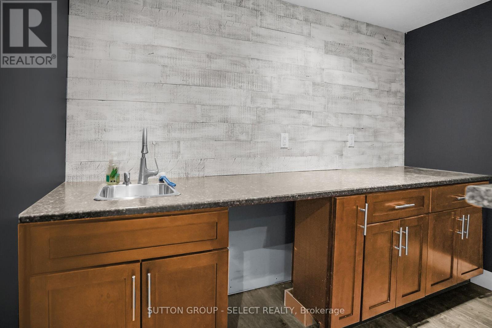 43 - 777 Apricot Drive, London South, Ontario  N6K 5B3 - Photo 36 - X12573100