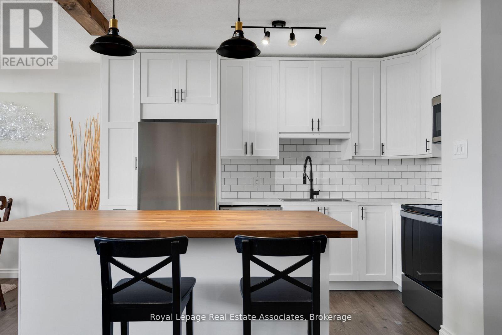 1204 - 215 Glenridge Avenue, St. Catharines, Ontario  L2T 3J7 - Photo 13 - X12572872